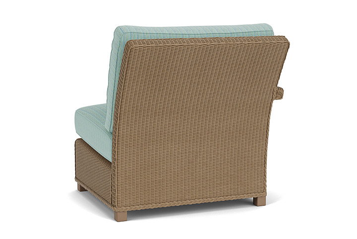 Lloyd Flanders™ Hamptons Right Arm Sectional - Fawn