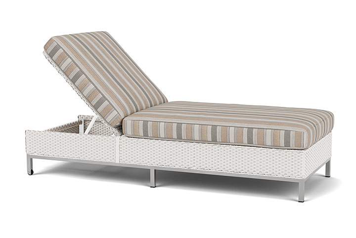 Lloyd Flanders™ Elements Elements Chaise - White