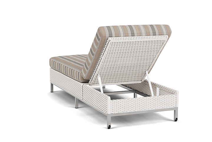 Lloyd Flanders™ Elements Elements Chaise - White