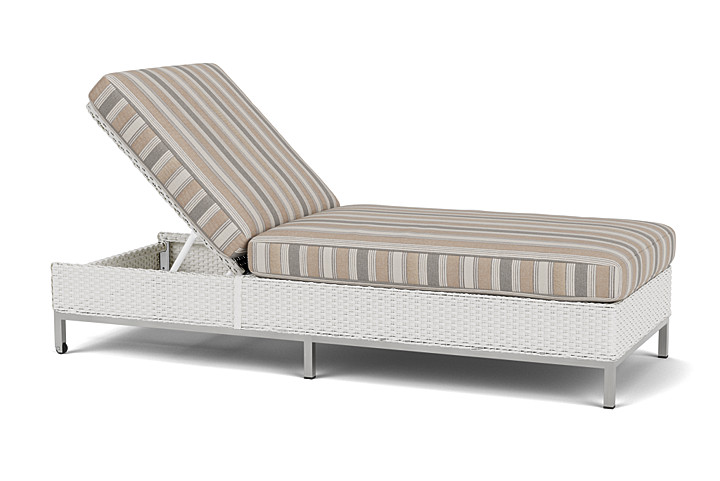 Lloyd Flanders™ Elements Elements Chaise - Matte White