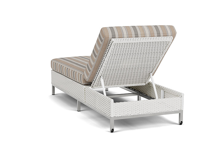 Lloyd Flanders™ Elements Elements Chaise - Matte White