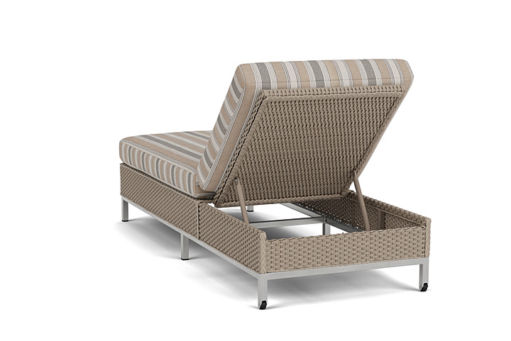 Lloyd Flanders™ Elements Elements Chaise - French Beige