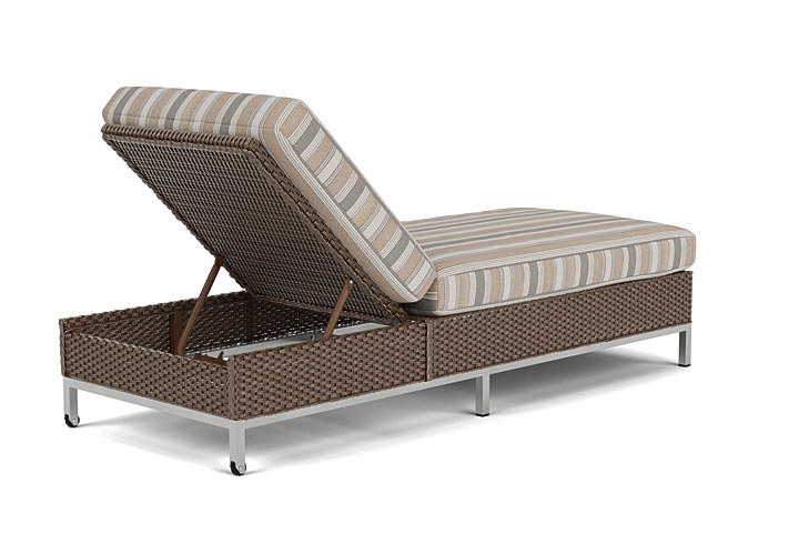 Lloyd Flanders™ Elements Elements Chaise - Bark