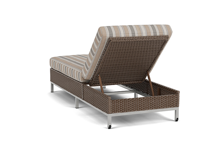 Lloyd Flanders™ Elements Elements Chaise - Bark