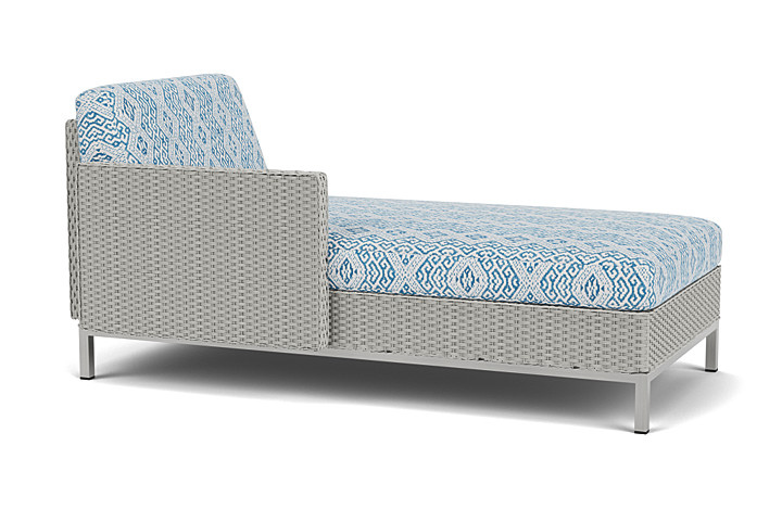 Lloyd Flanders™ Elements Right Arm Chaise with Loom Arm and Back - Platinum