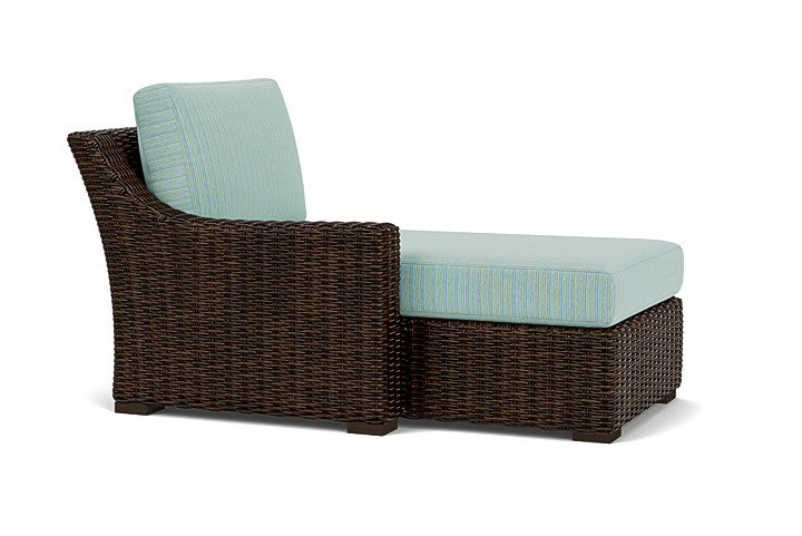 Lloyd Flanders™ Mesa Right Arm Chaise - Unearth Dew