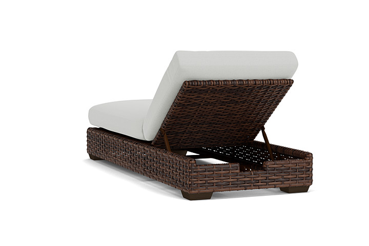 Lloyd Flanders™ Contempo Chaise - Loveboat Mint