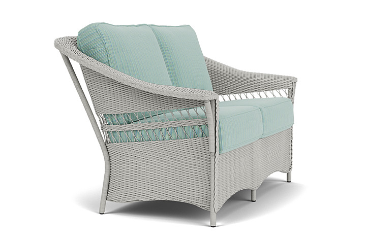 Lloyd Flanders™ Nantucket Loveseat  - Platinum