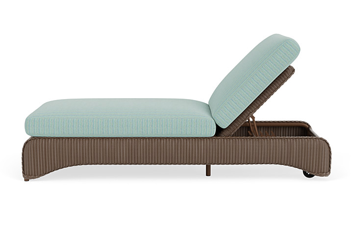 Lloyd Flanders™ Loom Chaise - Bark