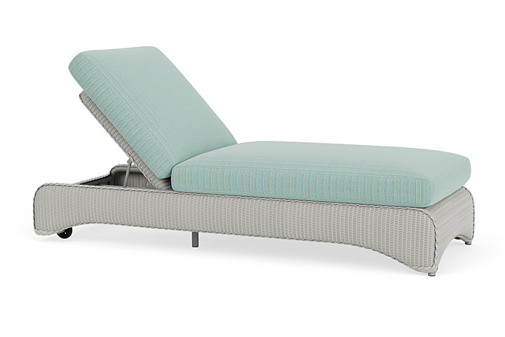 Lloyd Flanders™ Loom Chaise - Platinum