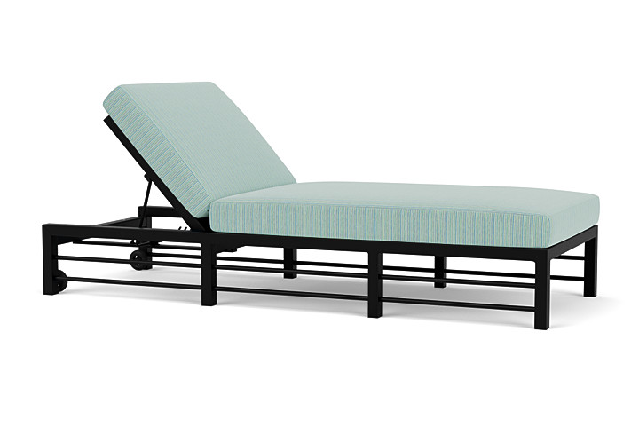 Lloyd Flanders™ Southport Chaise  - White, Unearth Dew