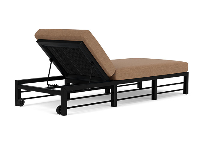 Lloyd Flanders™ Southport Chaise  - Ebony, Canvas Natural