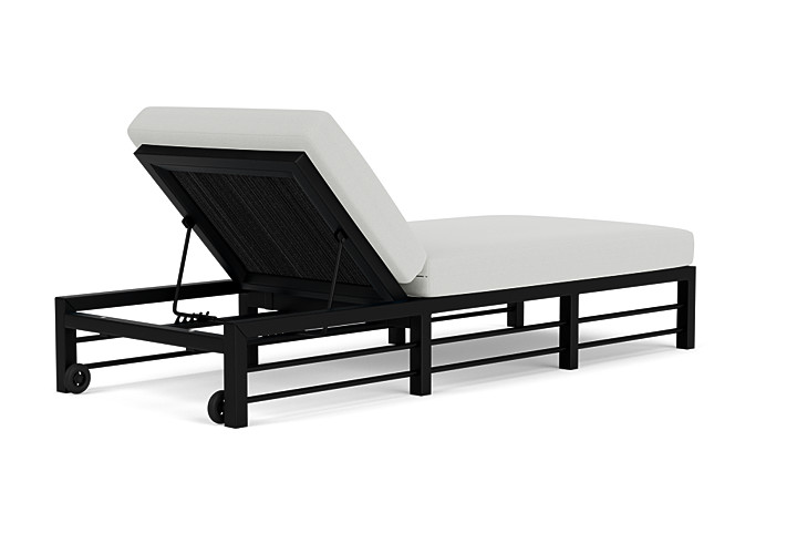 Lloyd Flanders™ Southport Chaise  - Ebony, Loveboat Mint