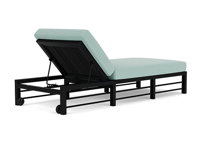 Lloyd Flanders™ Southport Chaise  - Ebony, Unearth Dew