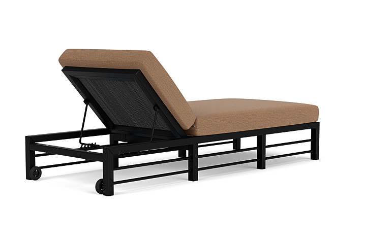 Lloyd Flanders™ Southport Chaise  - Charcoal, Canvas Natural