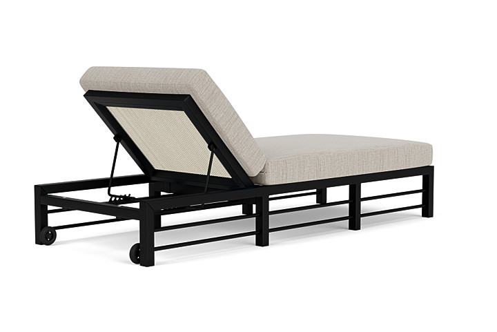 Lloyd Flanders™ Southport Chaise  - Ivory, Callen Celadon