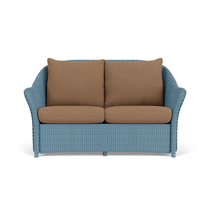 Lloyd Flanders - Weekend Retreat Loveseat