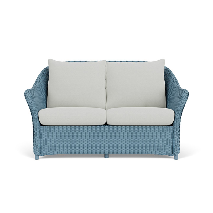 Lloyd Flanders - Weekend Retreat Loveseat