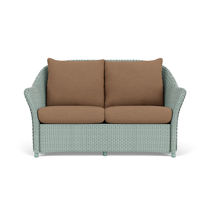 Lloyd Flanders - Weekend Retreat Loveseat