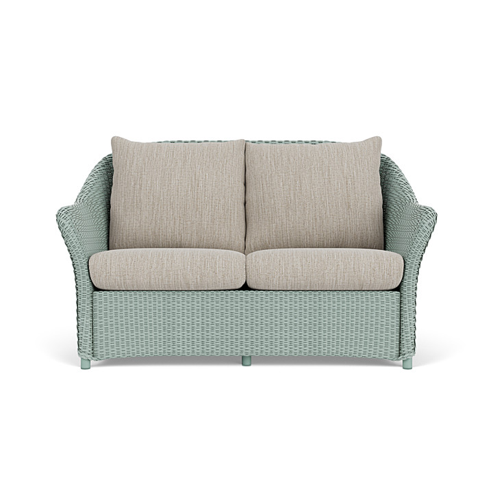 Lloyd Flanders - Weekend Retreat Loveseat