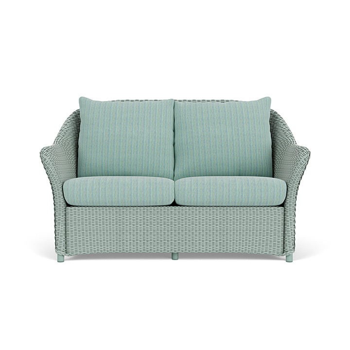 Lloyd Flanders - Weekend Retreat Loveseat