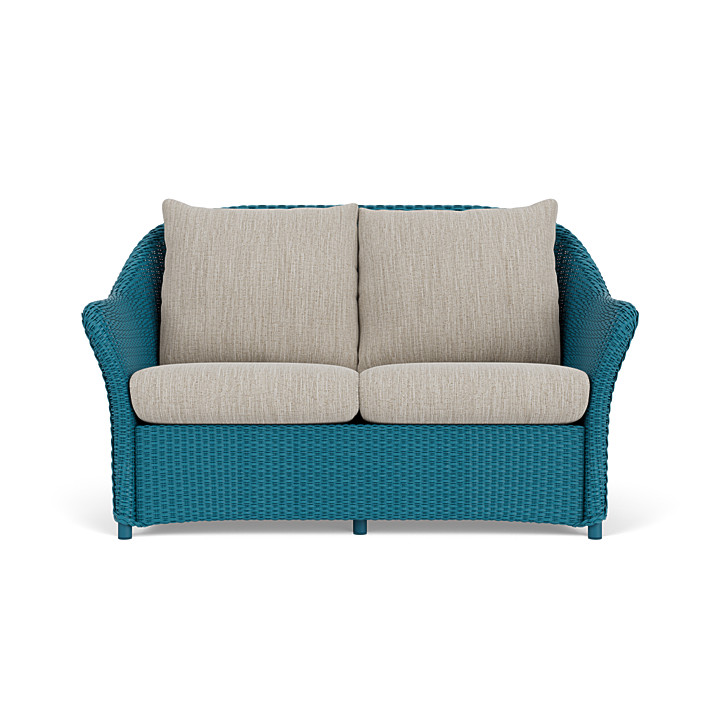 Lloyd Flanders - Weekend Retreat Loveseat