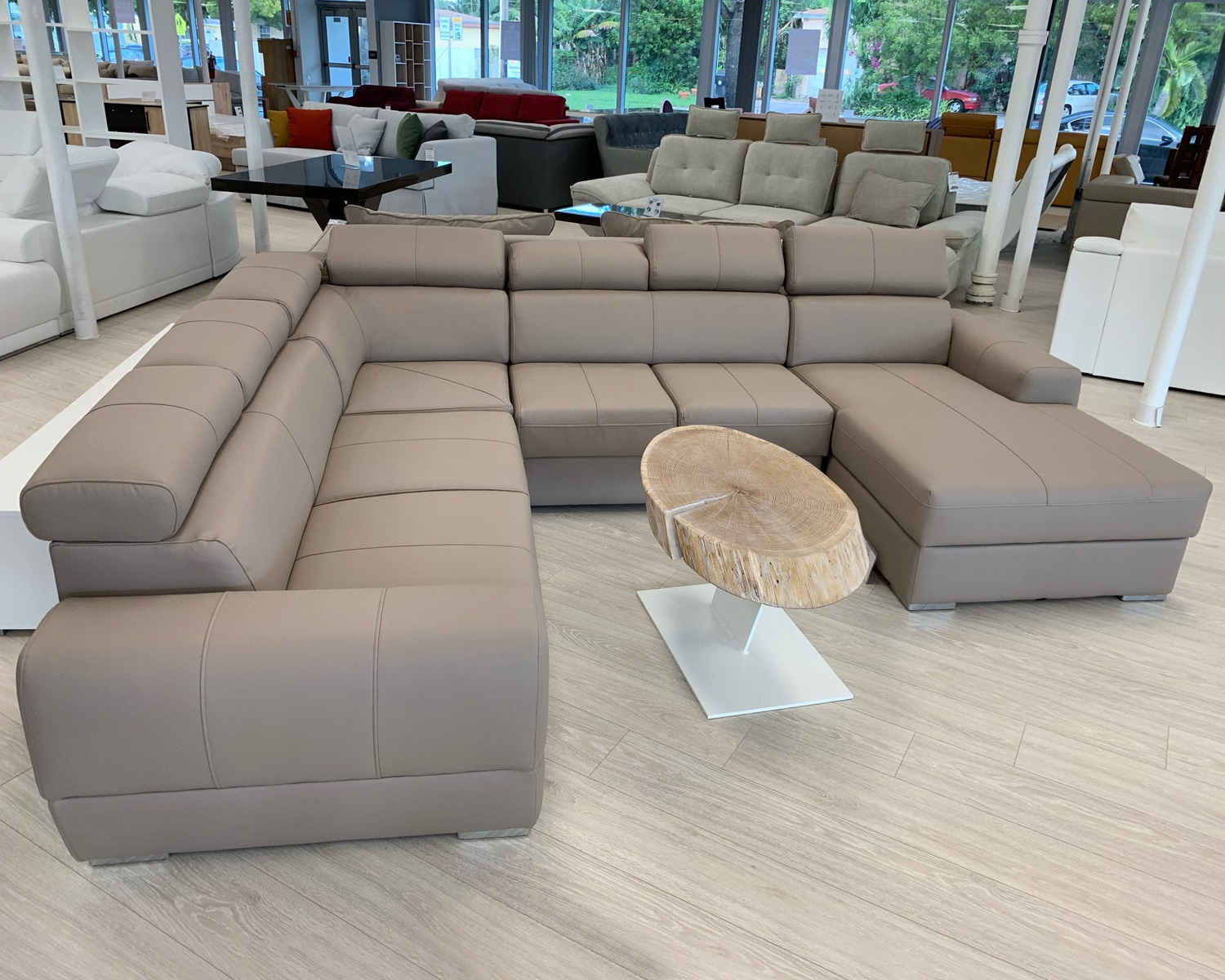 Maxima Vento Large Sleeper Sectional - Gray, Right Corner