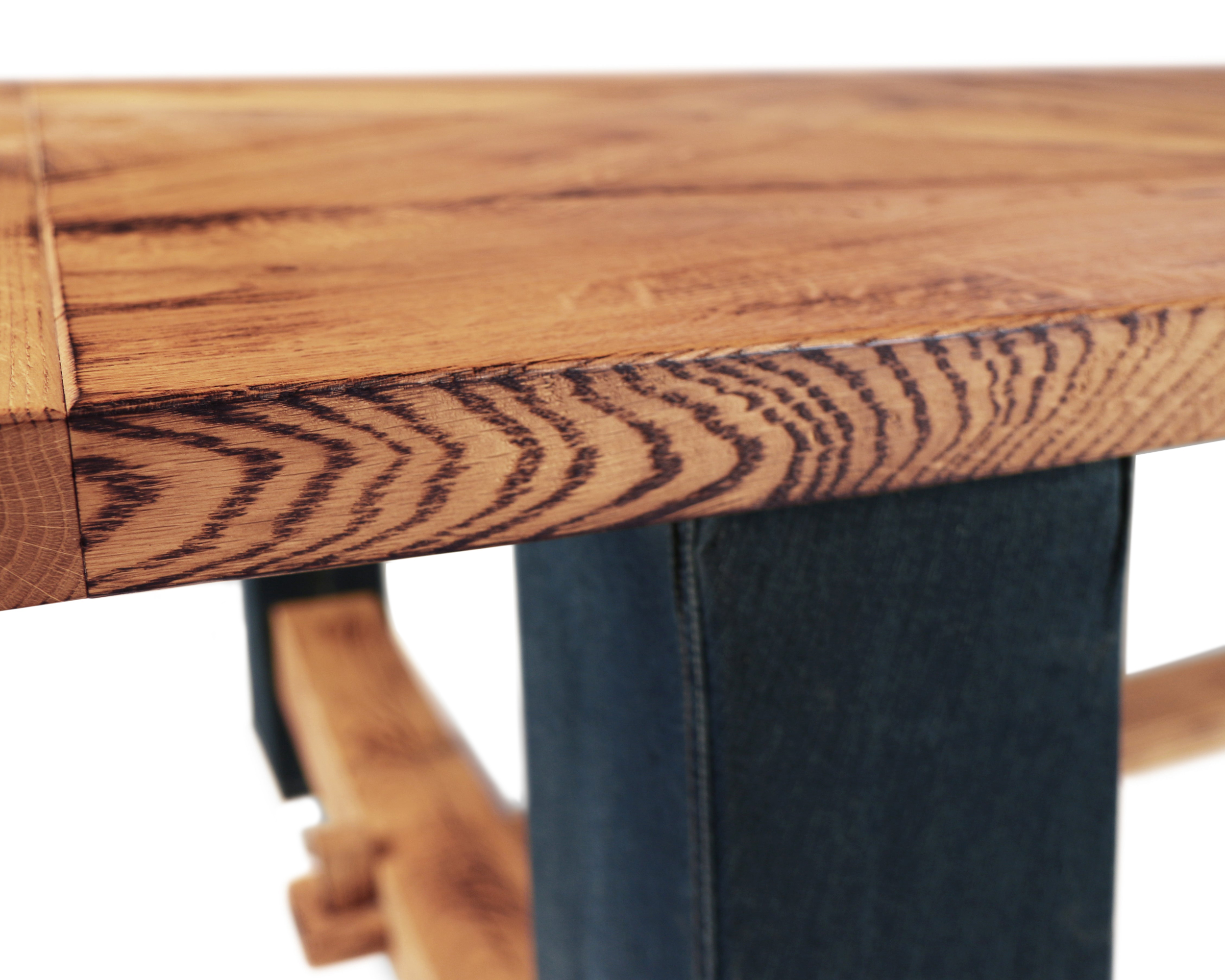 Maxima - Britt-Jeans Dining Table in Oak Wood