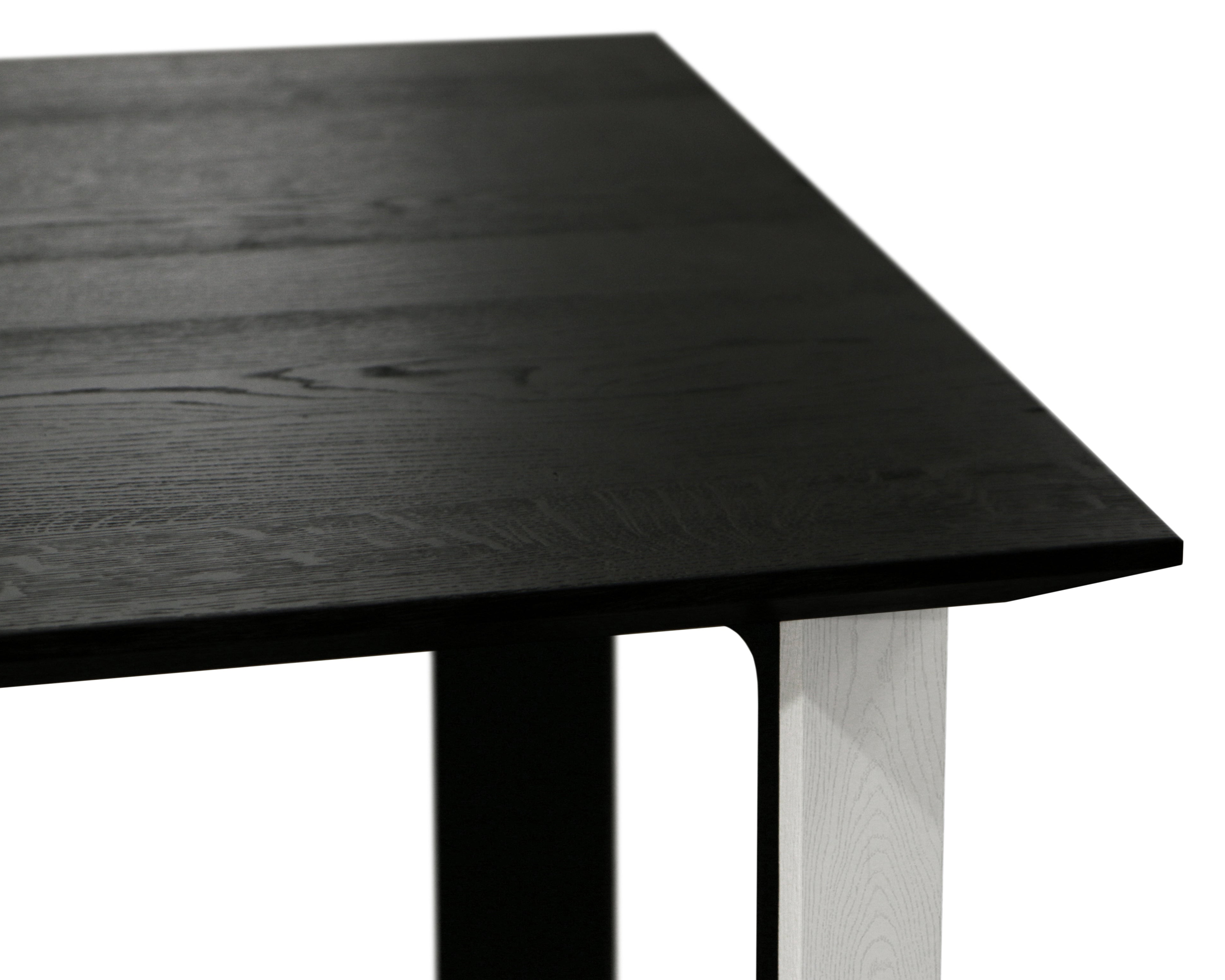 Maxima Kasako-Bw Dining Table - Black/White