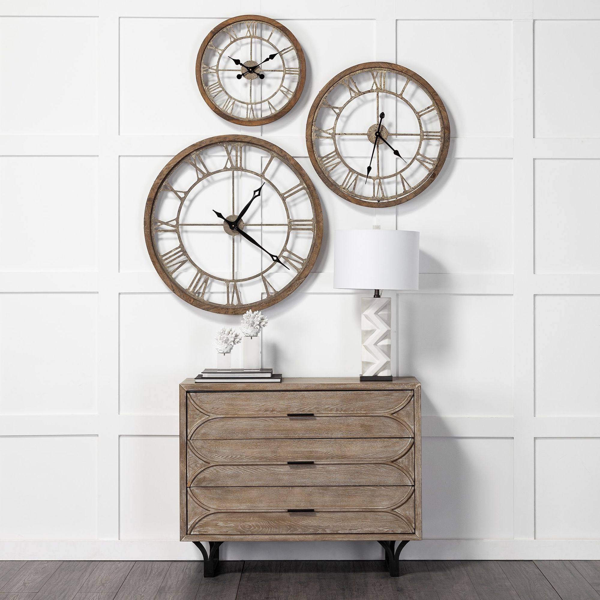 Mercana Mething 31.5" Farmhouse Wall Clock - Light Brown