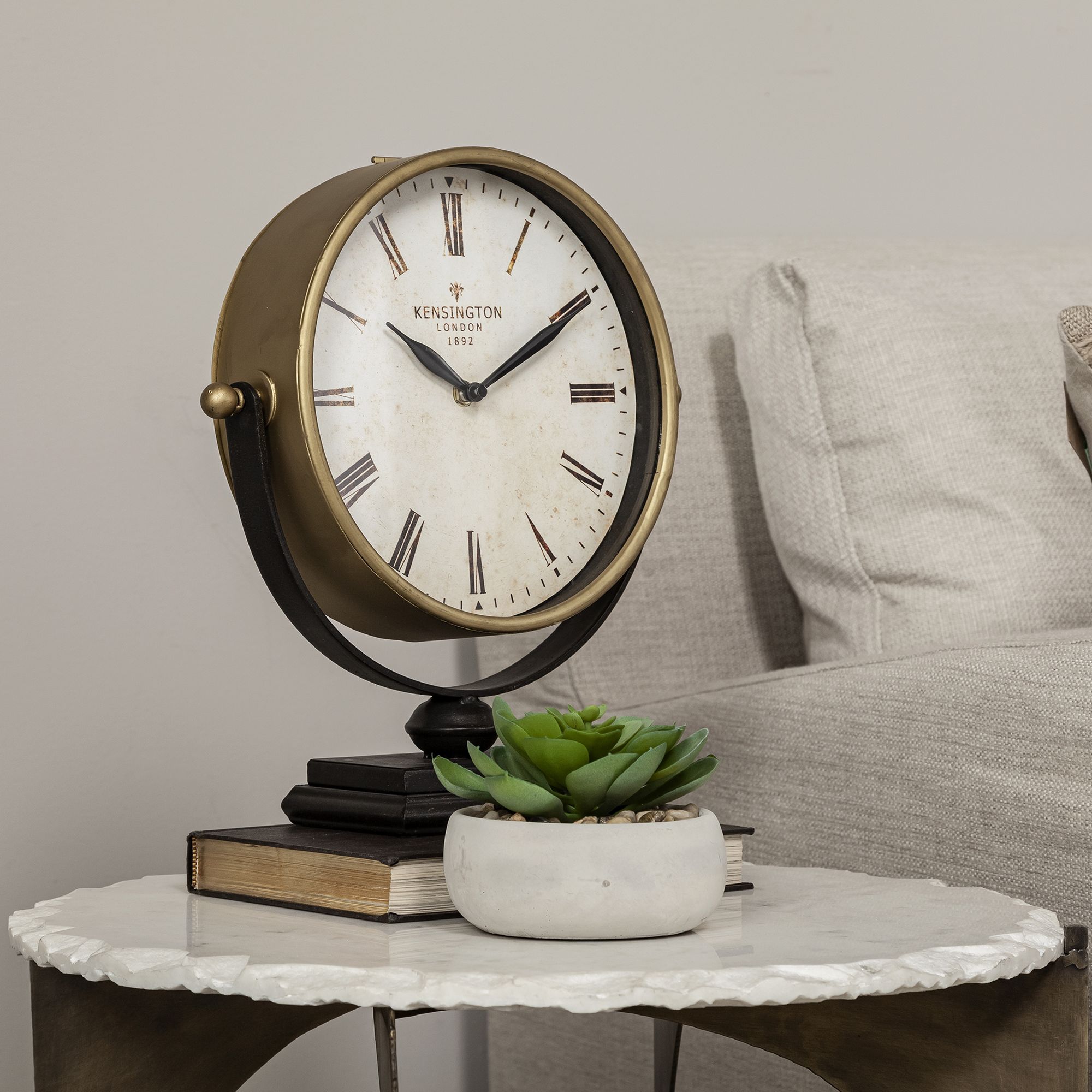 Mercana - Houston Gold Metal Half Moon Base Table Clock