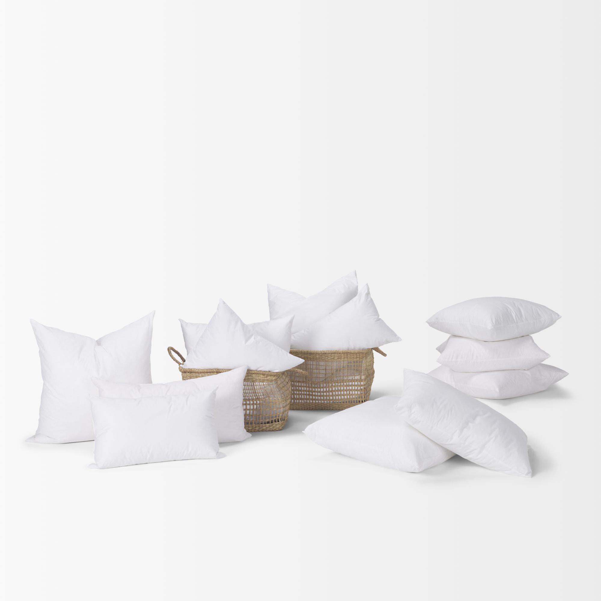 Mercana Down pillow insert - White, 22x22