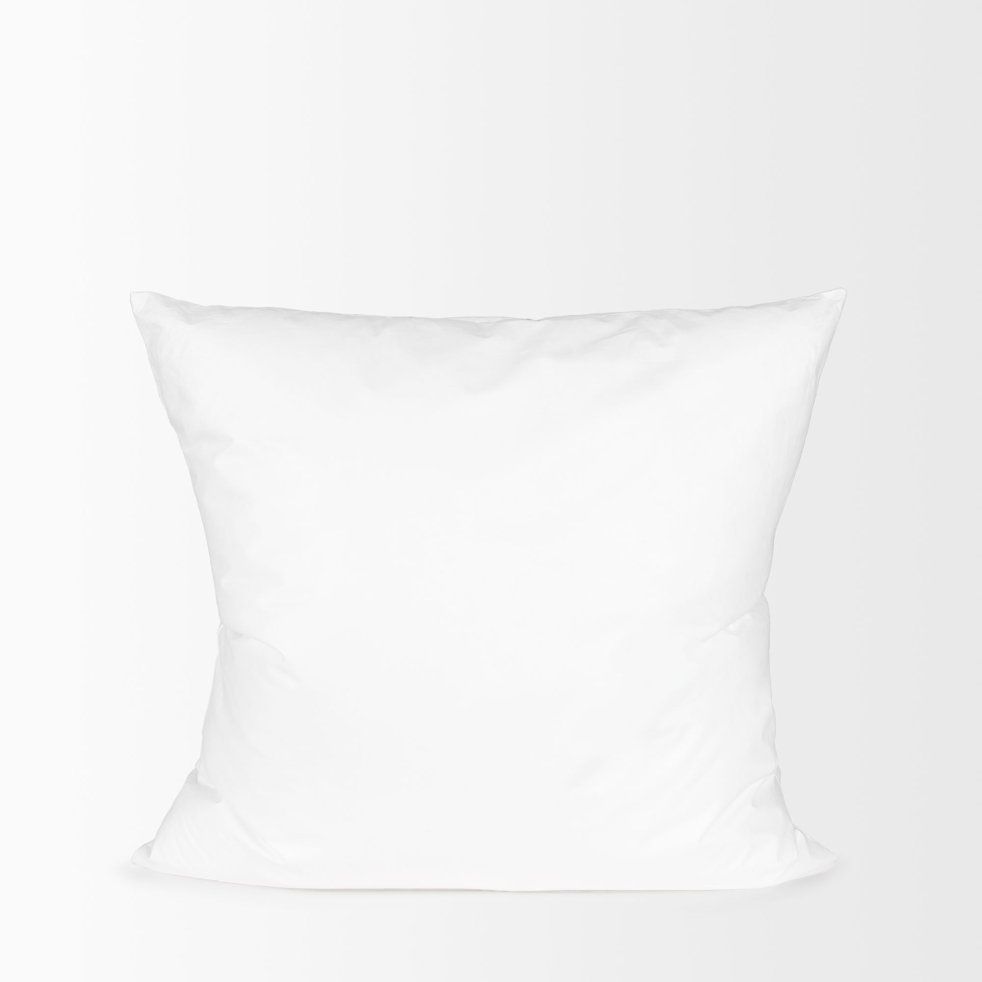 Mercana Non-Allergen Pillow insert - White, 18x18