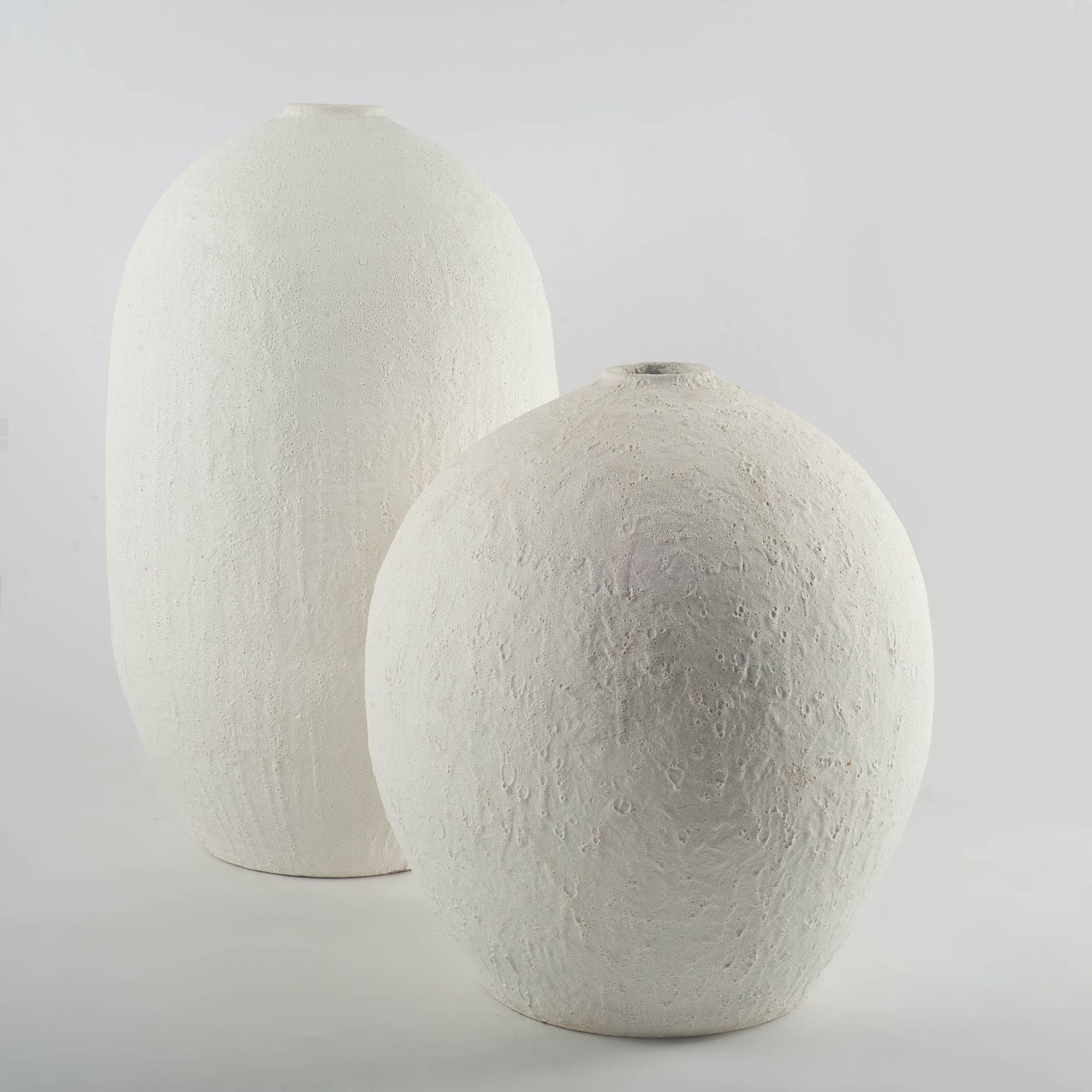 Mercana Karakum II Large Textured Ceramic Vase - White