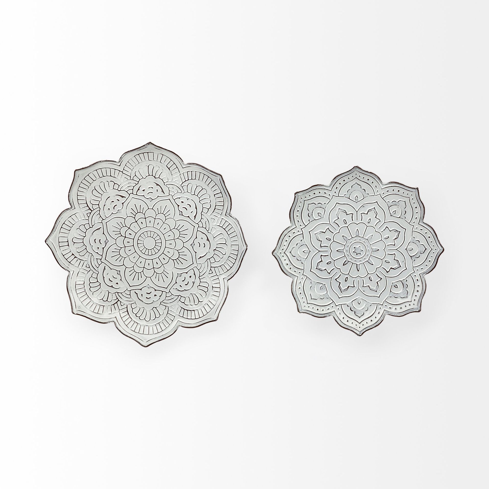 Mercana - Miranda Stamped Metal Lotus Flower Wall Decor (Set of 2)