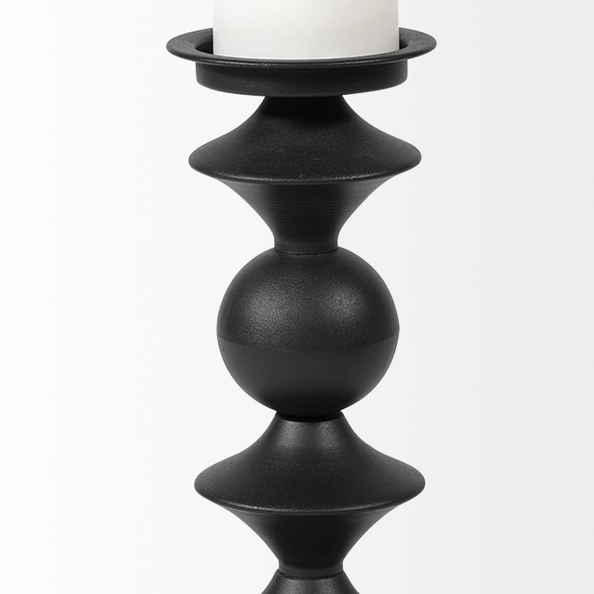 Mercana Candelero I Small Black Metal Grooved Table Candle Holder