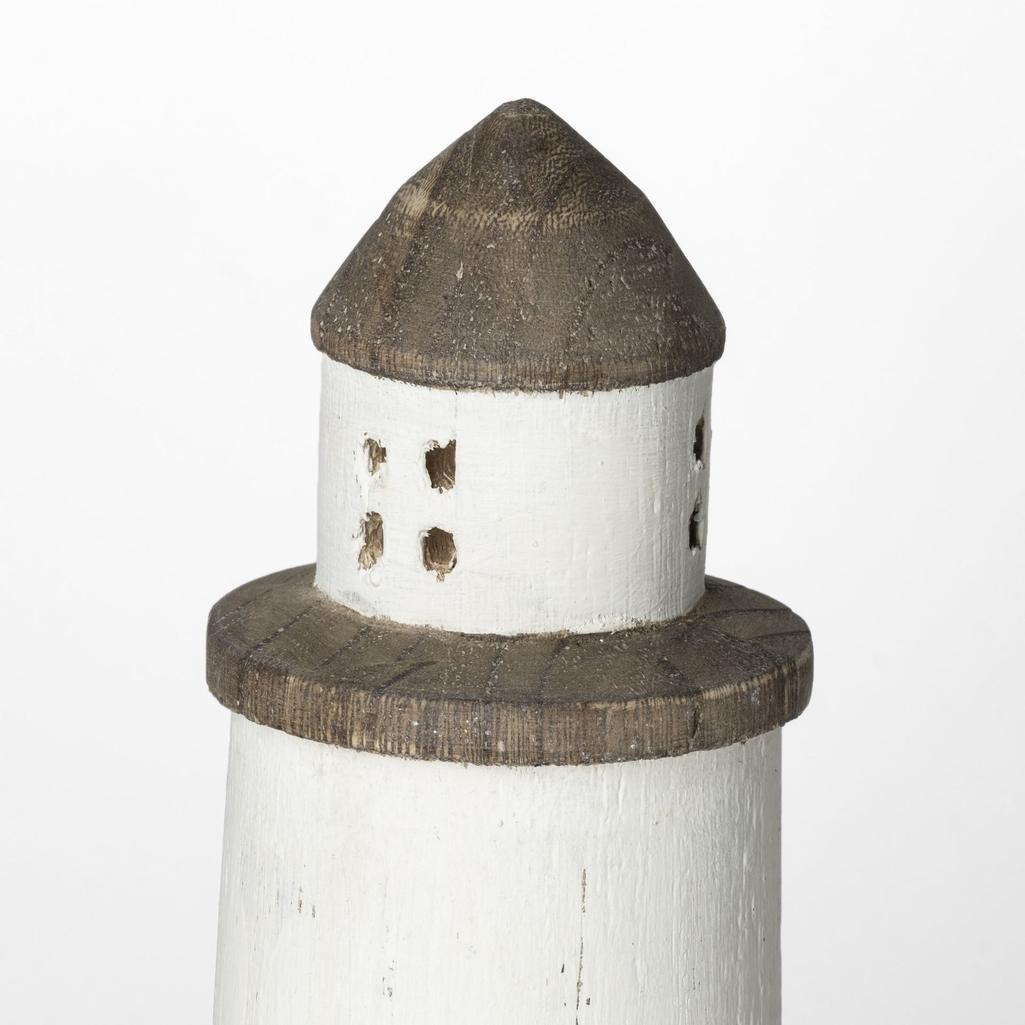 Mercana Abner Small 3L x 3W Wooden Coastal Lighthouse - White