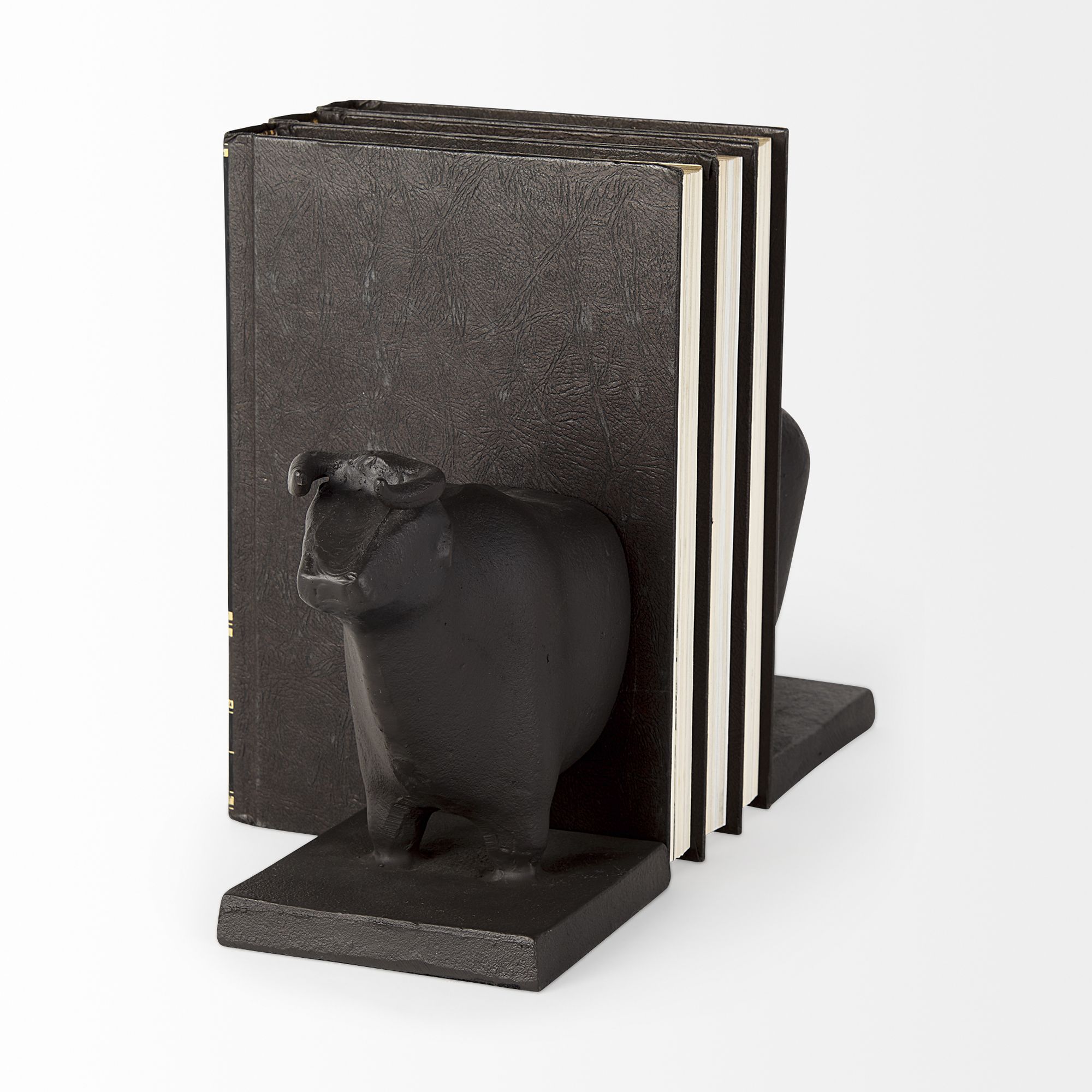 Mercana - Taurus III 9L x 4W Black Cast Aluminum Bull Bookends (Set of 2)