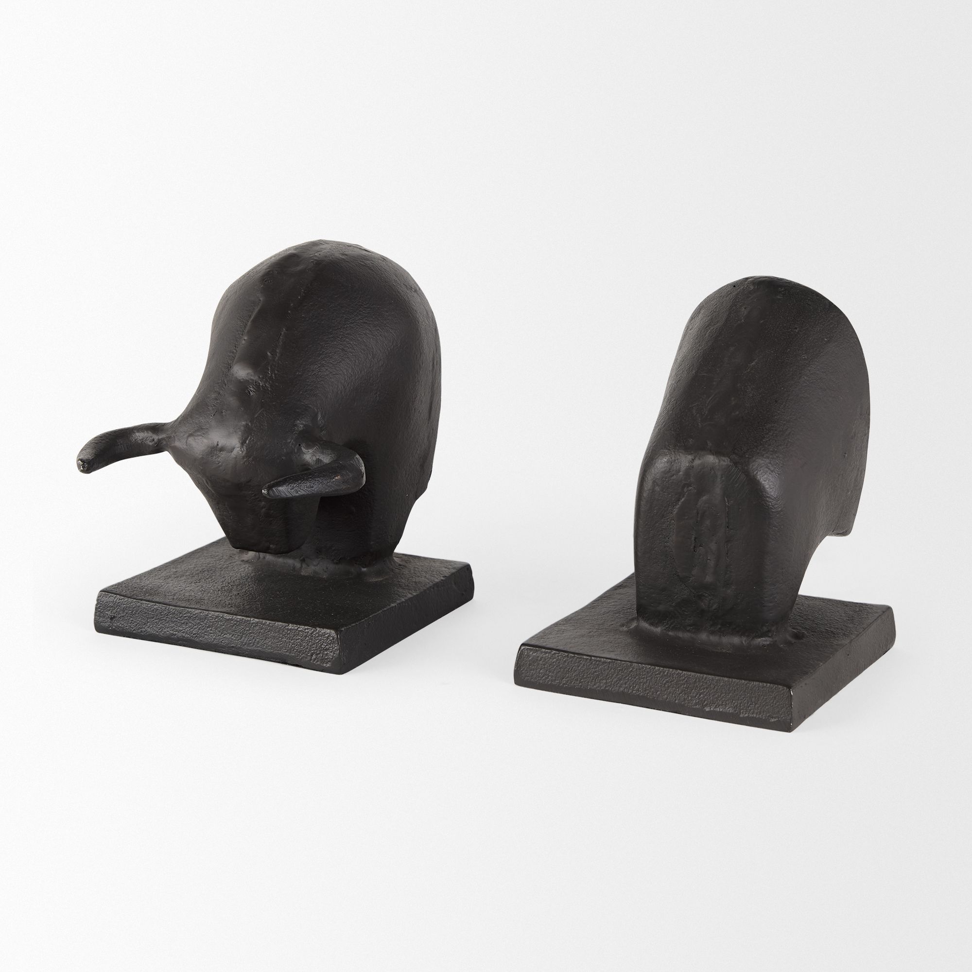 Mercana - Tauro III 10L x 5W Black Cast Aluminum Raging Bull Bookends (Set of 2)