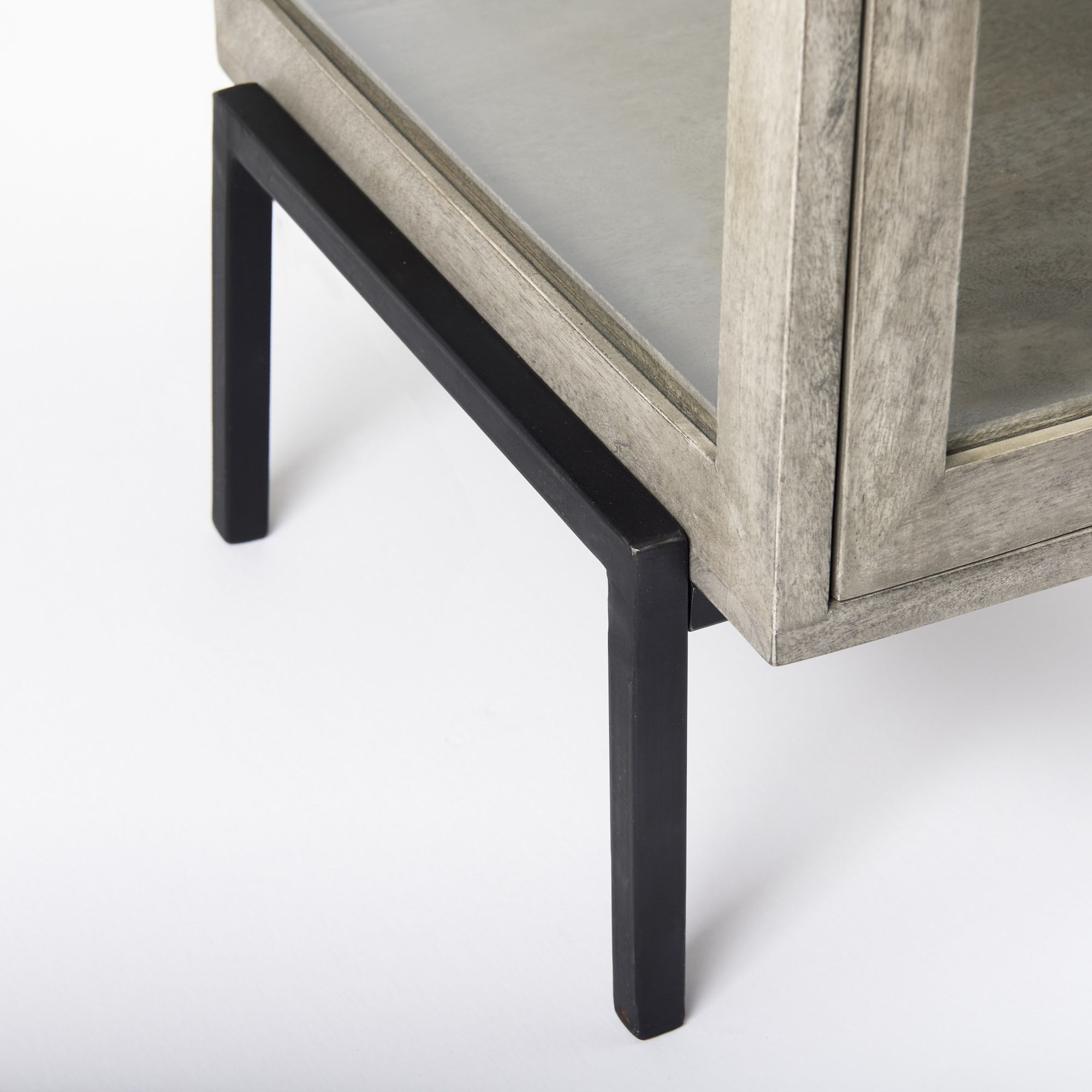 Mercana Arelius End Table with Black Metal Frame - Gray