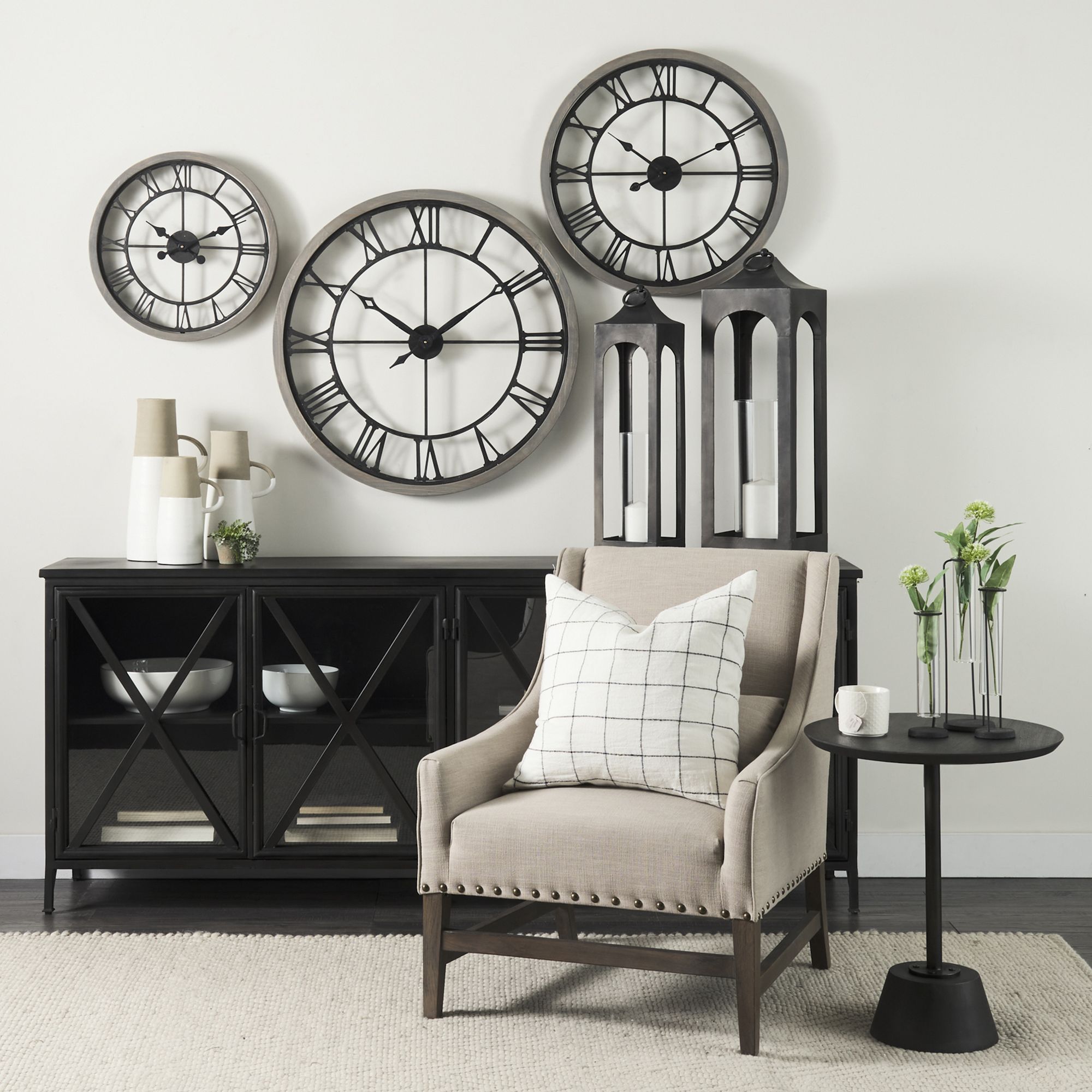 Mercana Mething 25" Farmhouse Wall Clock - Gray