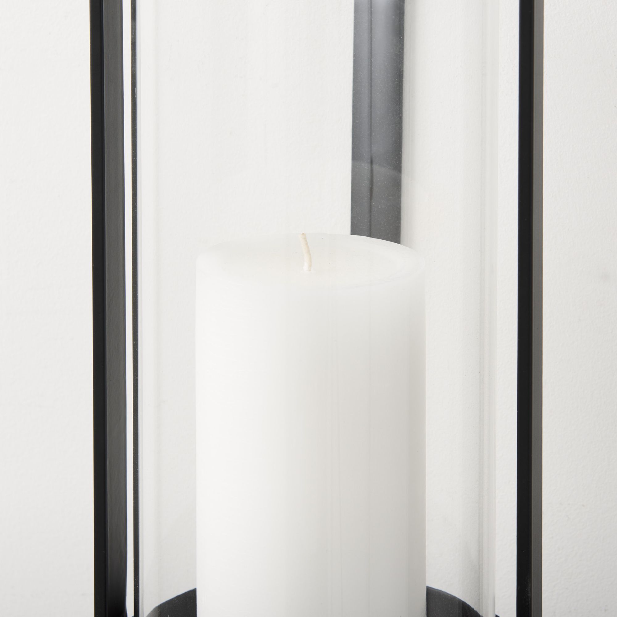 Mercana - Kero Black Metal Wall Candle Holder