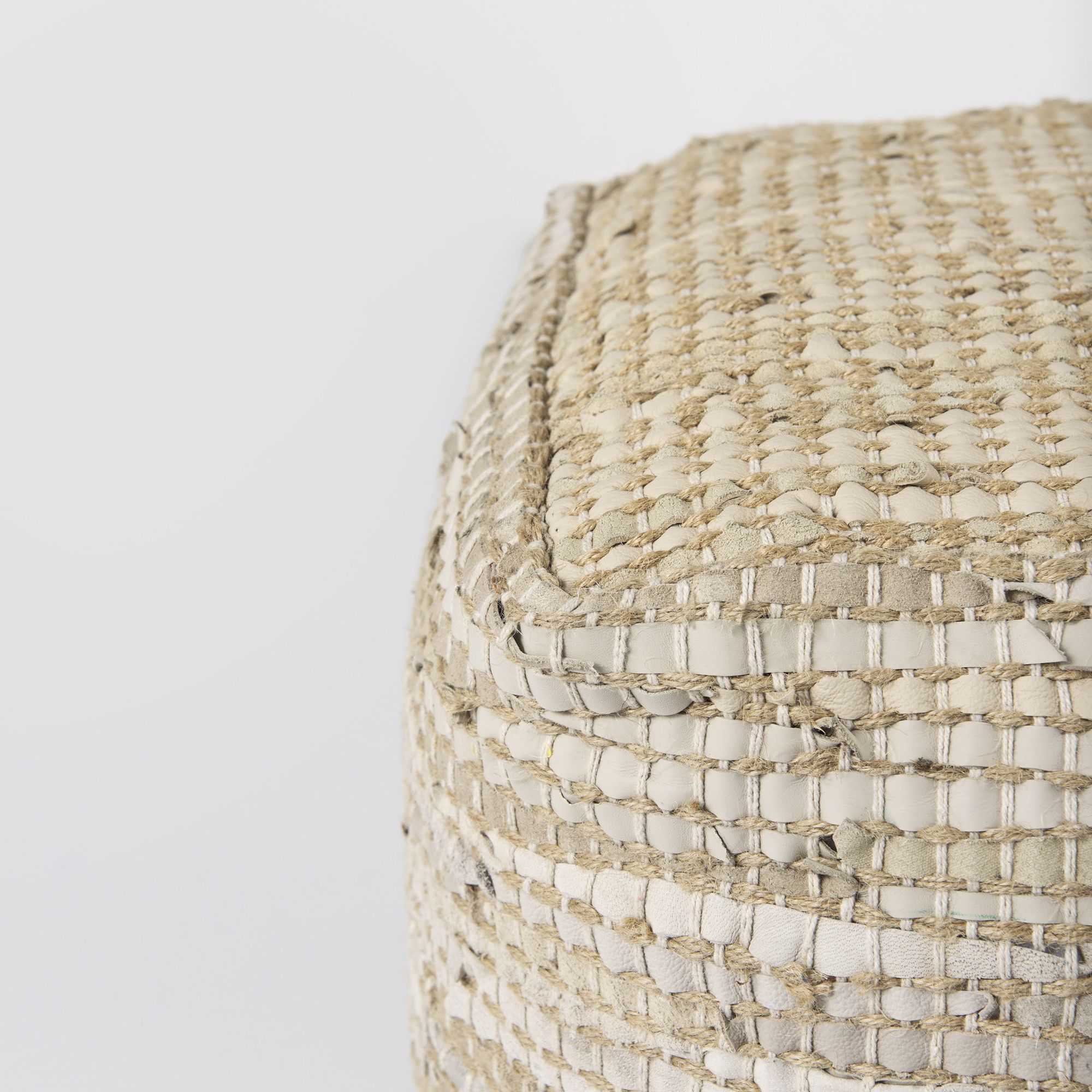 Mercana Aalia Pouf - Beige, Leather/Jute Fiber