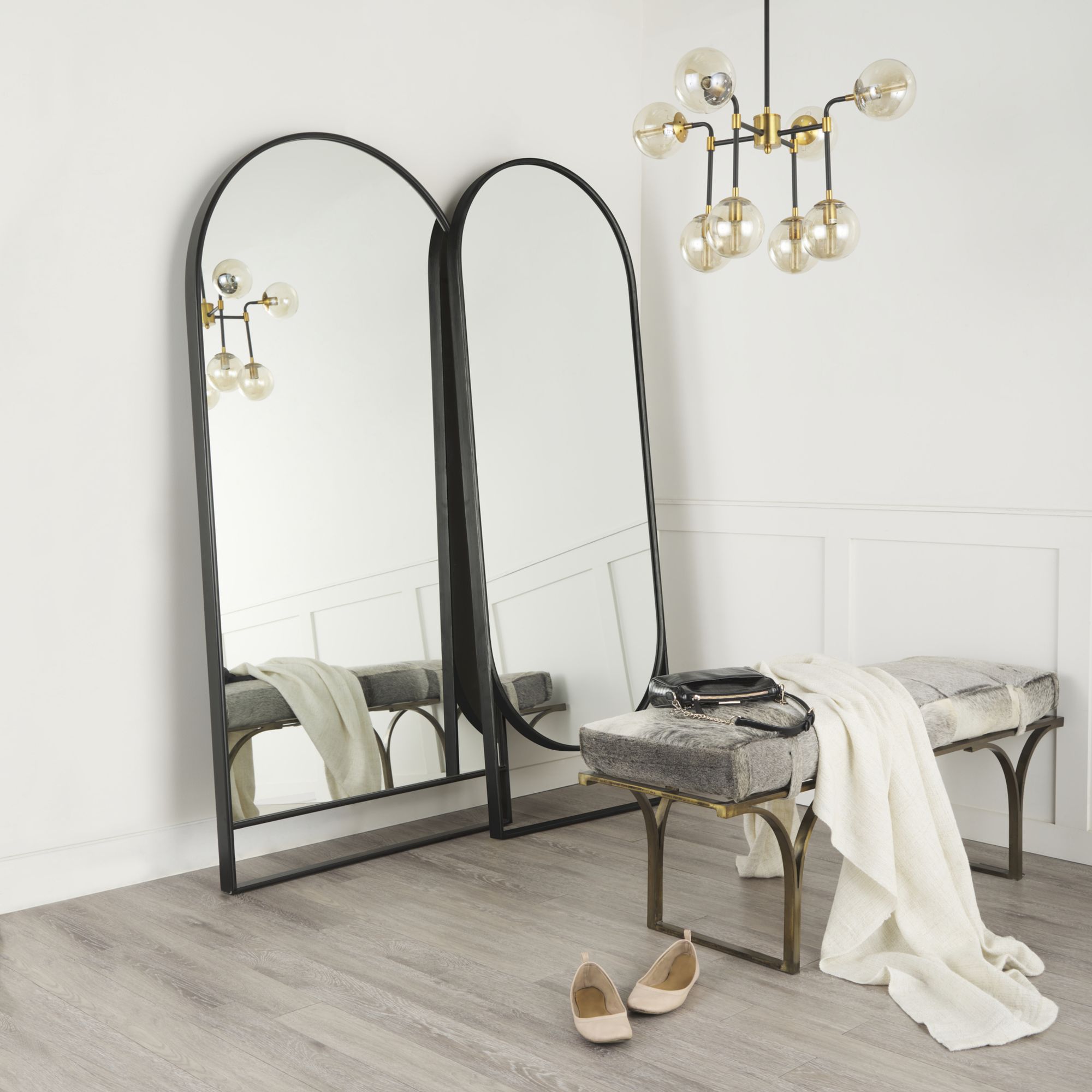 Mercana Sadie Metal Rounded Arch Floor Mirror - Black, Type 1