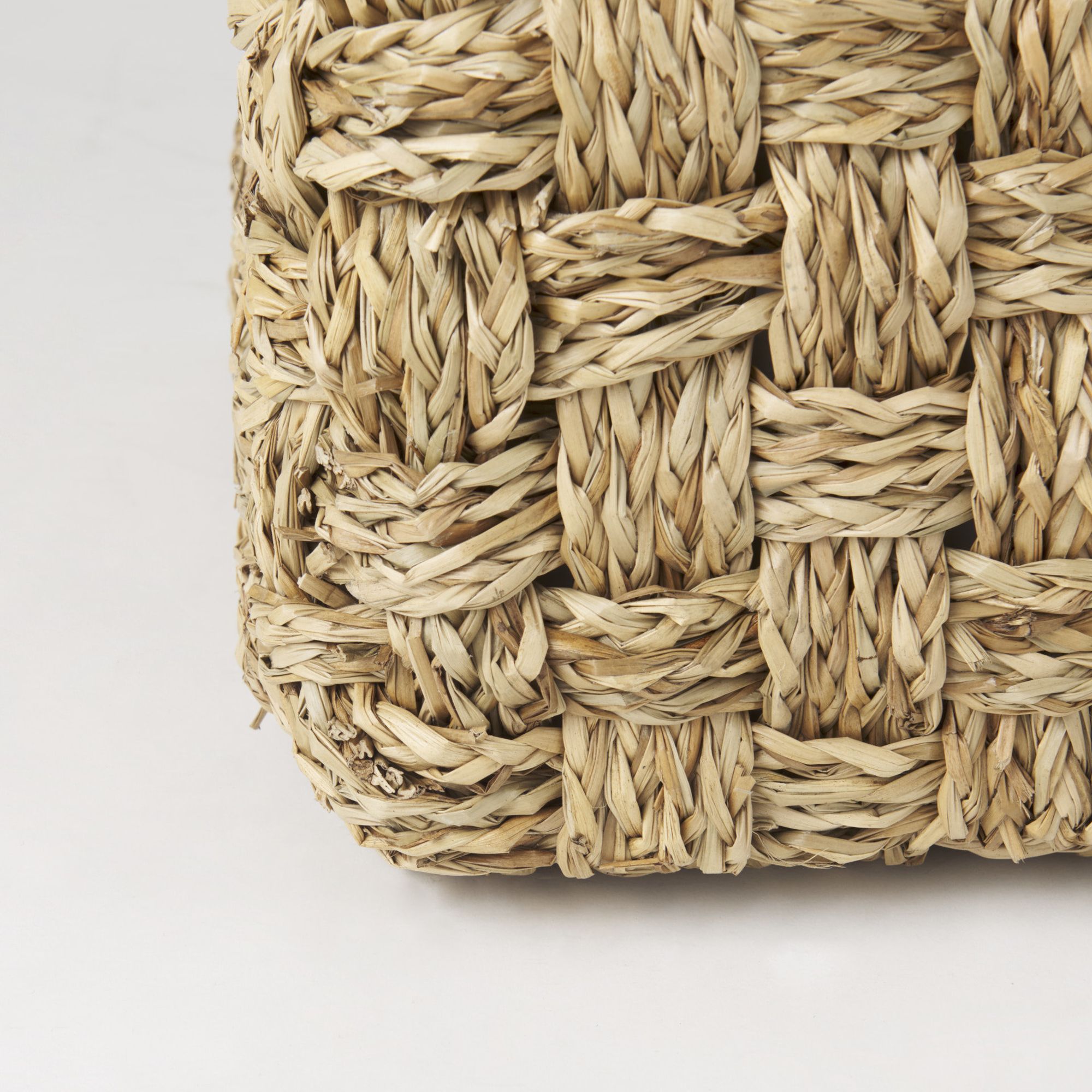 Mercana - Adele Medium Brown Seagrass Woven Square Pouf