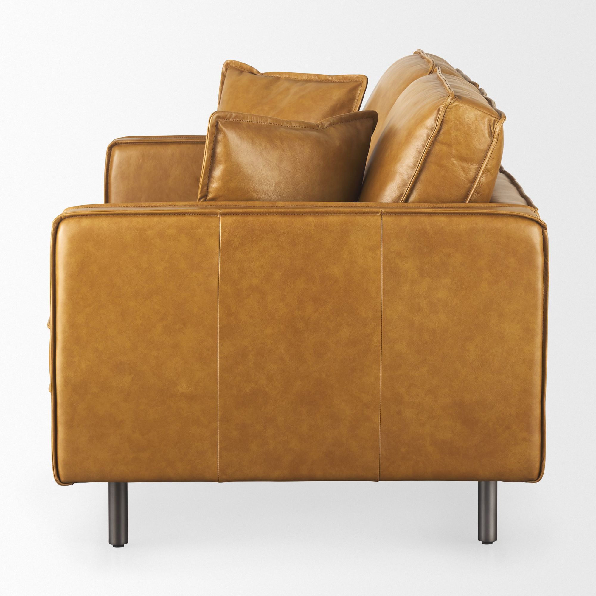 Mercana - D'Arcy Loveseat in Tan, Leather