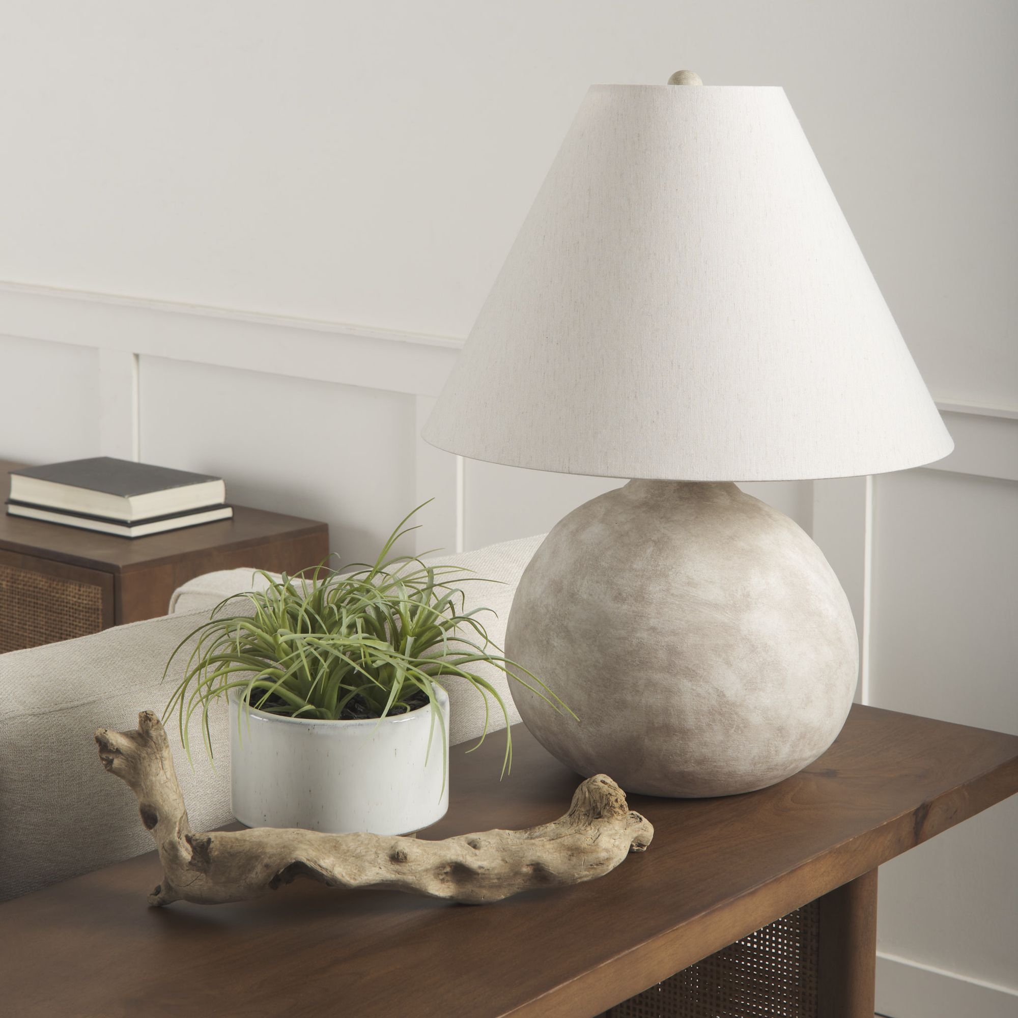 Mercana Mehdi Ceramic Table Lamp - Cream