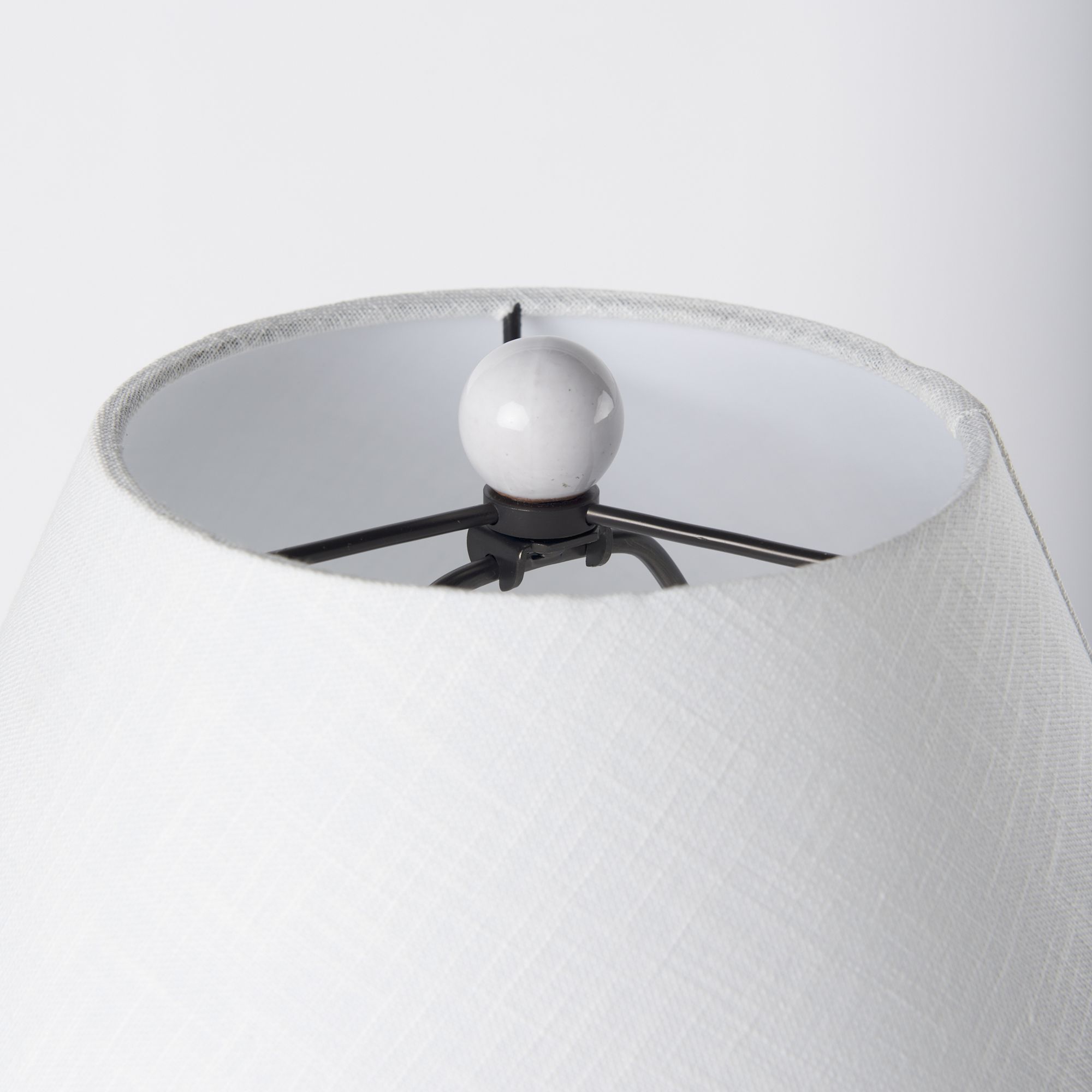 Mercana Mehdi Ceramic Table Lamp - White