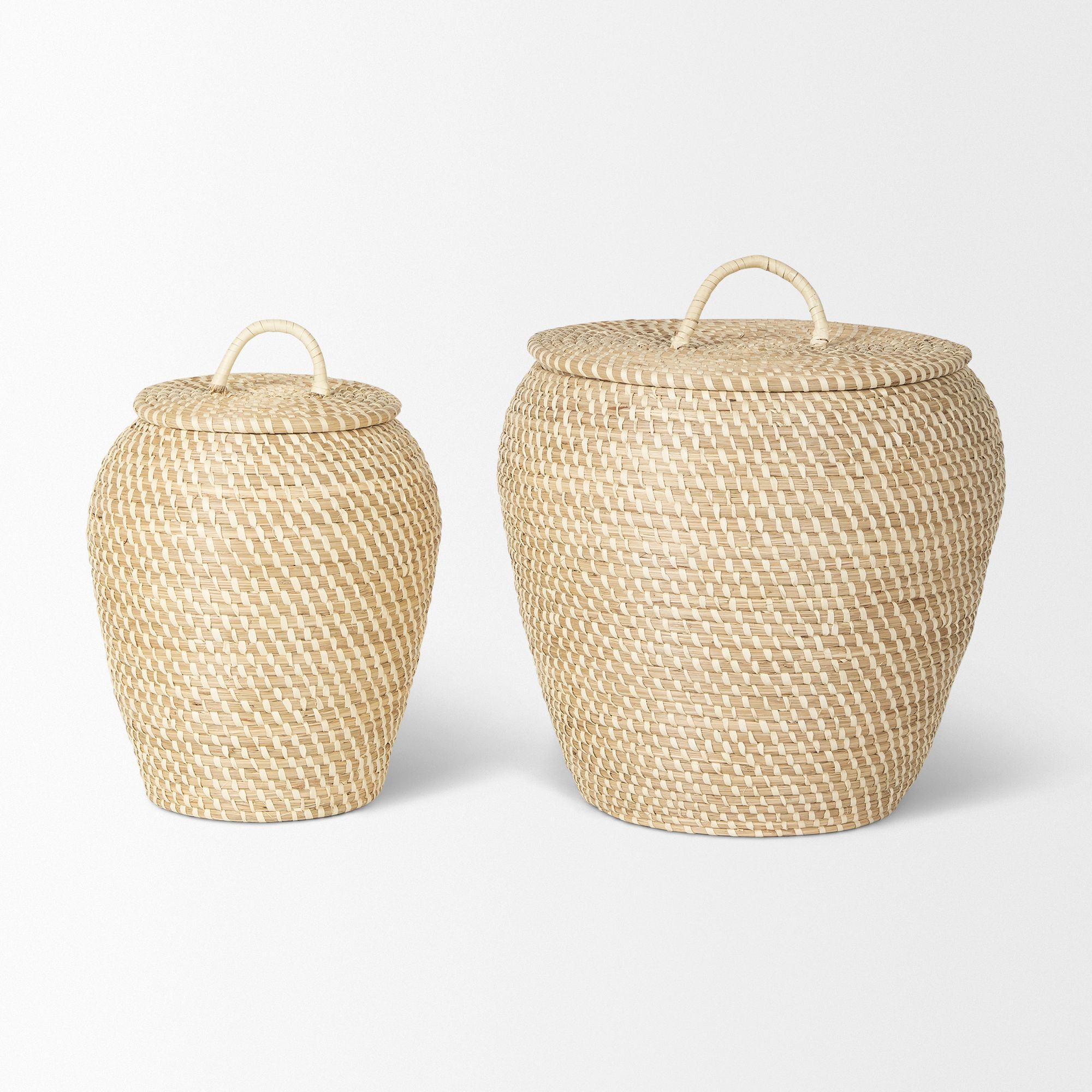 Mercana - Kalopa Seagrass Floor Baskets/Flat Handled Lid (Set of 2)