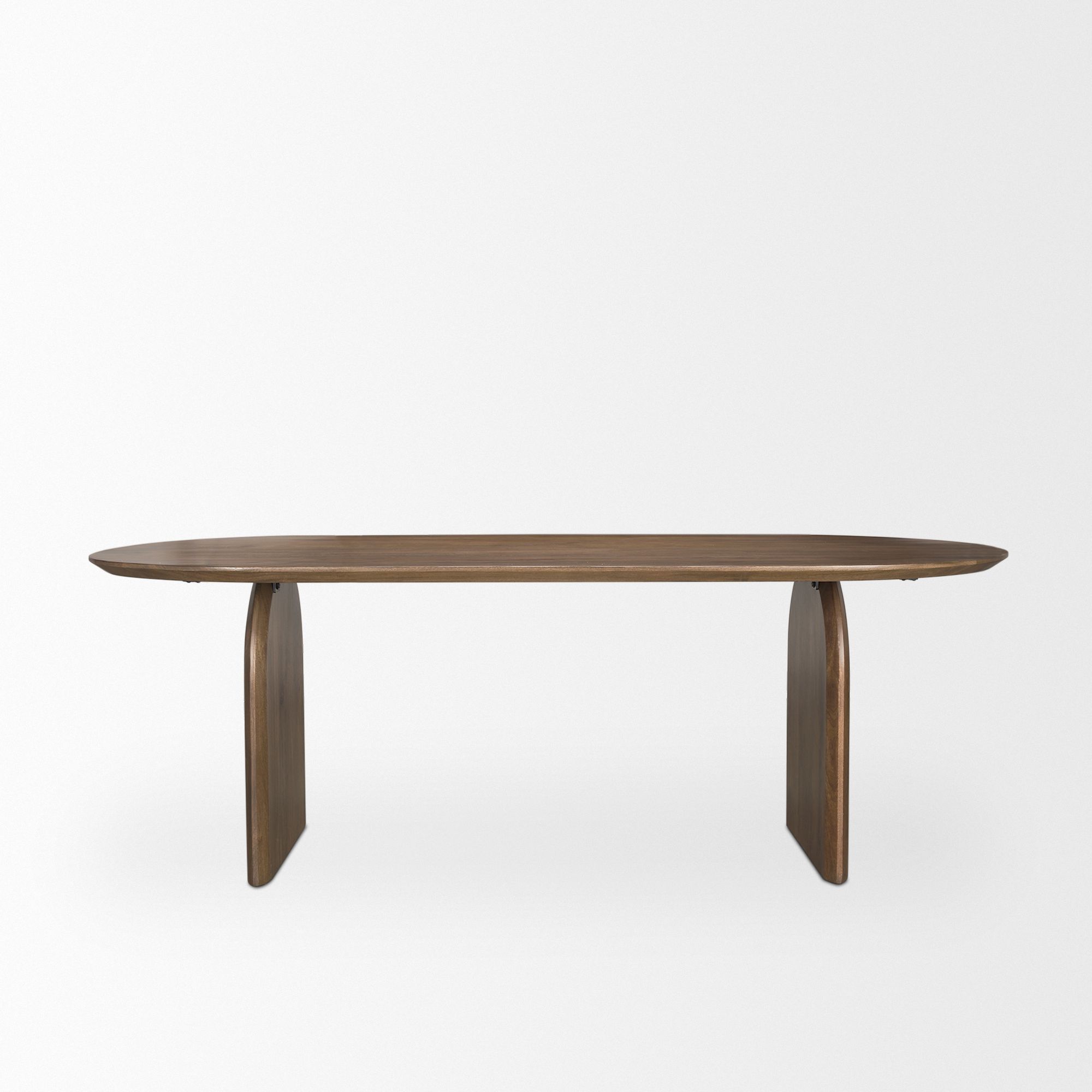 Mercana - Isla Oval Dining Table